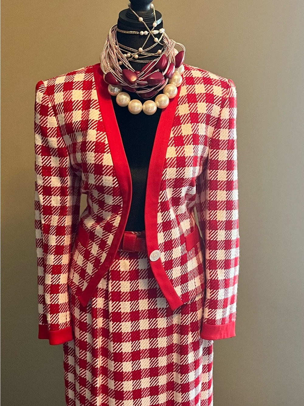 Women’s Red & White Checked Tailored Jacket With Union Tag.